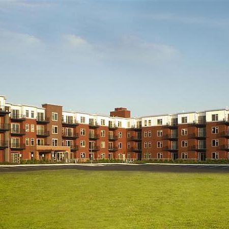 Execustay At York Place Apts Edina Eksteriør billede